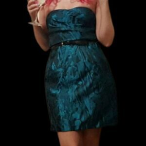 1980s style peacock blue strapless cocktail dress size 3 Trixxi brand